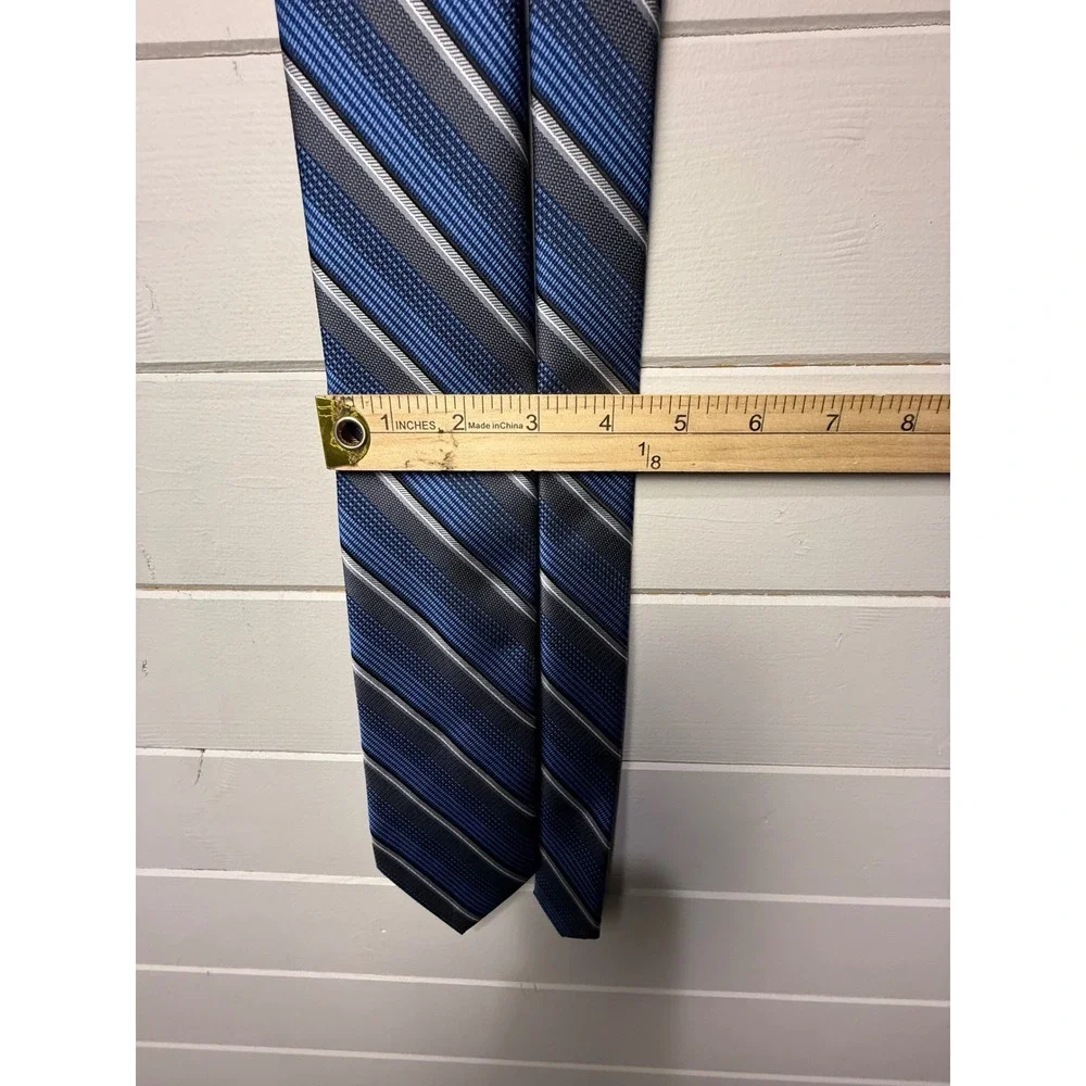 NWT! Platinum Designs Mens Blue Gray Stripe Silk‎ Blend Necktie  Washable Formal